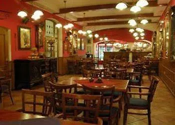 Hotel Garni 3*