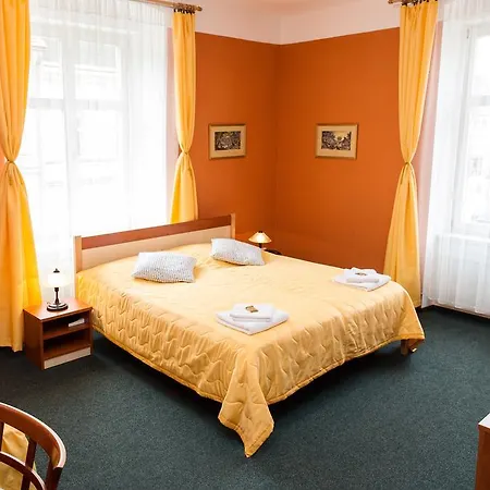 Garni 3* Jičín