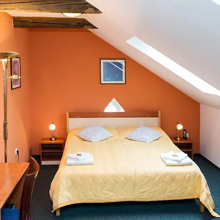Garni 3* Jičín